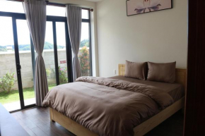 Garden View Villa Đà Lạt - 8 Rooms